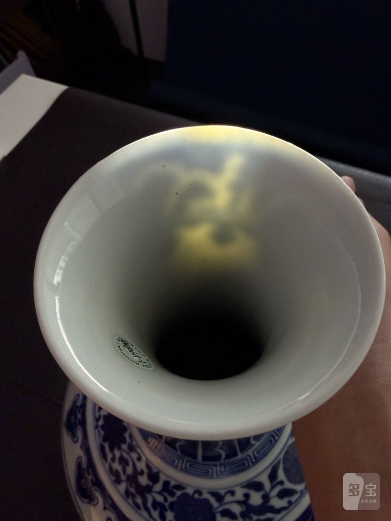 清光绪 青花缠枝莲纹赏瓶 - 图23